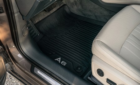 2020 Audi A6 allroad (US-Spec) Interior Floor Mat Wallpapers 450x275 (37)