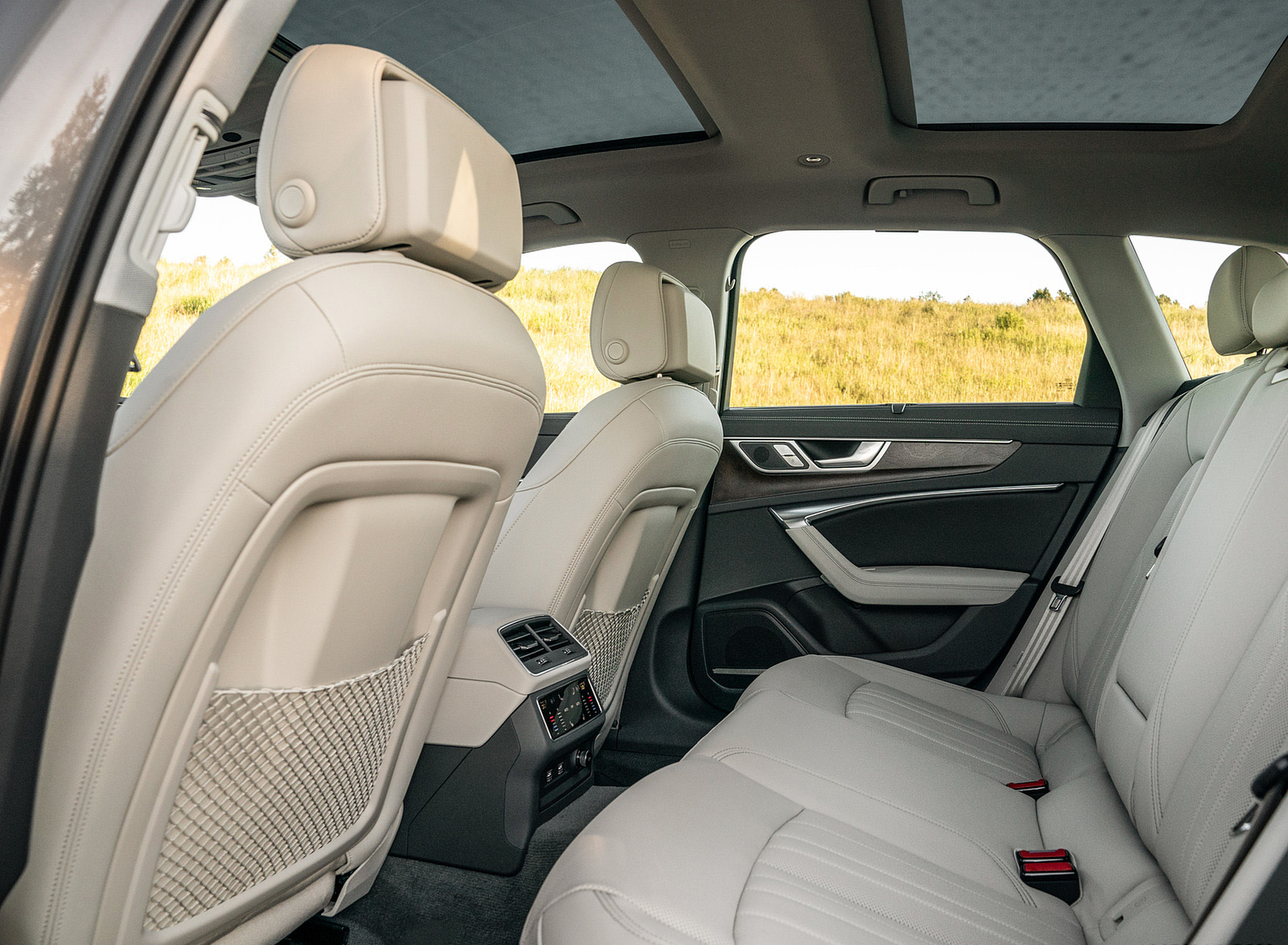 2020 Audi A6 allroad (US-Spec) Interior Rear Seats Wallpapers #46 of 50