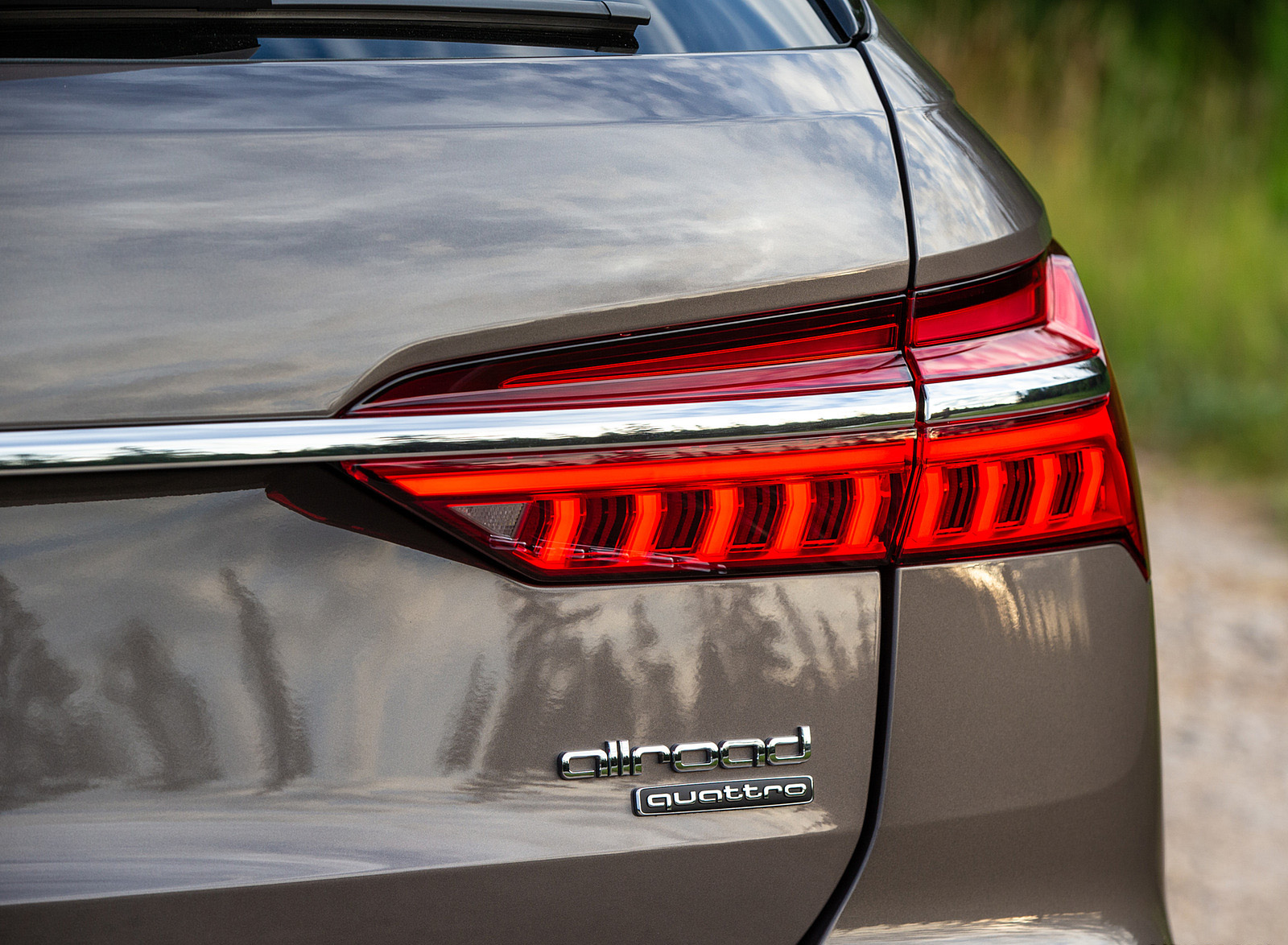2020 Audi A6 allroad (US-Spec) Tail Light Wallpapers #32 of 50