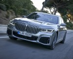 2020 BMW 7-Series 745Le xDrive Plug-In Hybrid Front Wallpapers 150x120 (2)