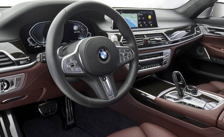 2020 BMW 7-Series 745Le xDrive Plug-In Hybrid Interior Wallpapers 450x275 (47)