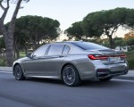 2020 BMW 7-Series 745Le xDrive Plug-In Hybrid Rear Three-Quarter Wallpapers 150x120 (17)