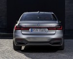2020 BMW 7-Series 745Le xDrive Plug-In Hybrid Rear Wallpapers 150x120 (35)