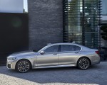 2020 BMW 7-Series 745Le xDrive Plug-In Hybrid Side Wallpapers 150x120 (36)