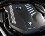 2020 BMW 7-Series Plug-In Hybrid Engine Wallpapers 150x120