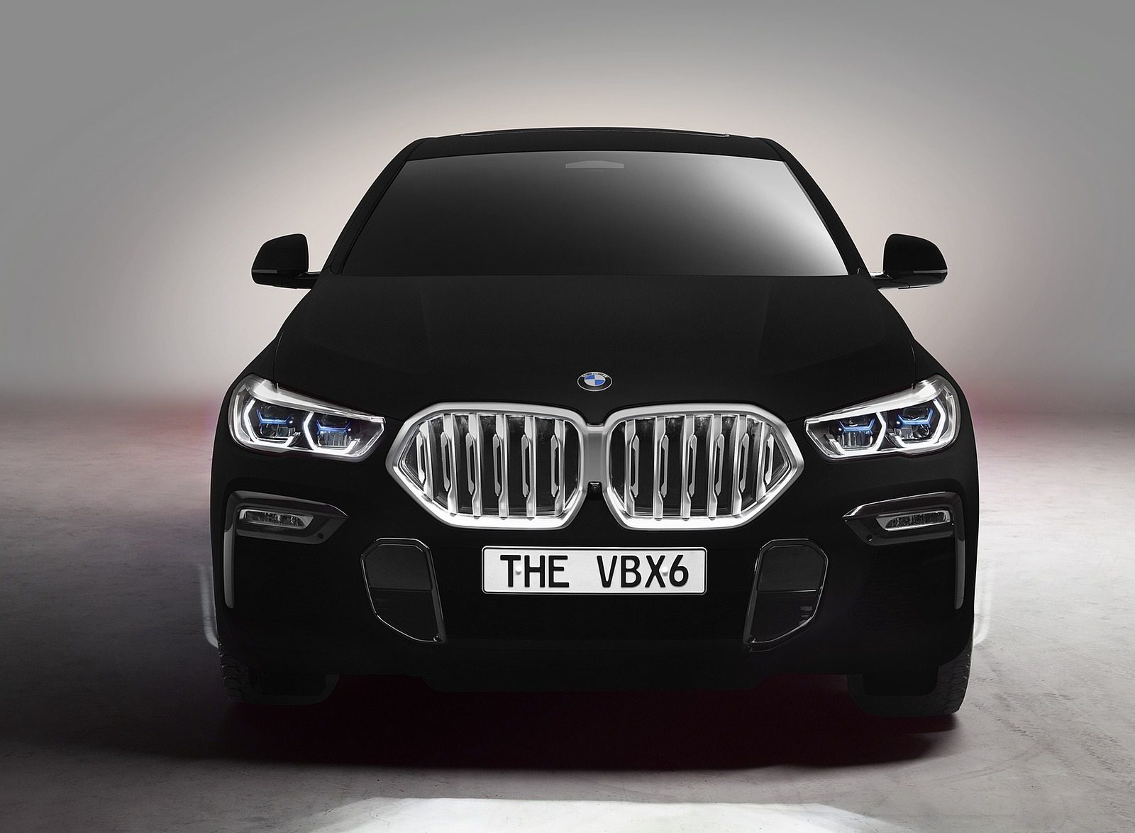 2020 BMW X6 Vantablack Front Wallpapers (2)
