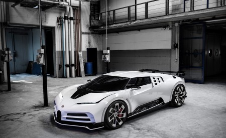 2020 Bugatti Centodieci Front Three-Quarter Wallpapers 450x275 (1)