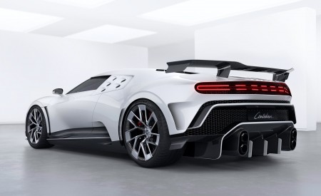 2020 Bugatti Centodieci Rear Three-Quarter Wallpapers  450x275 (14)