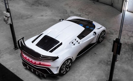 2020 Bugatti Centodieci Top Wallpapers 450x275 (8)