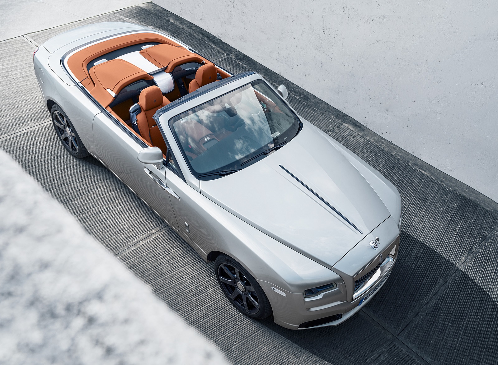 2020 Rolls-Royce Dawn Silver Bullet Front Three-Quarter Wallpapers (8)