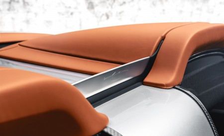 2020 Rolls-Royce Dawn Silver Bullet Interior Detail Wallpapers 450x275 (12)