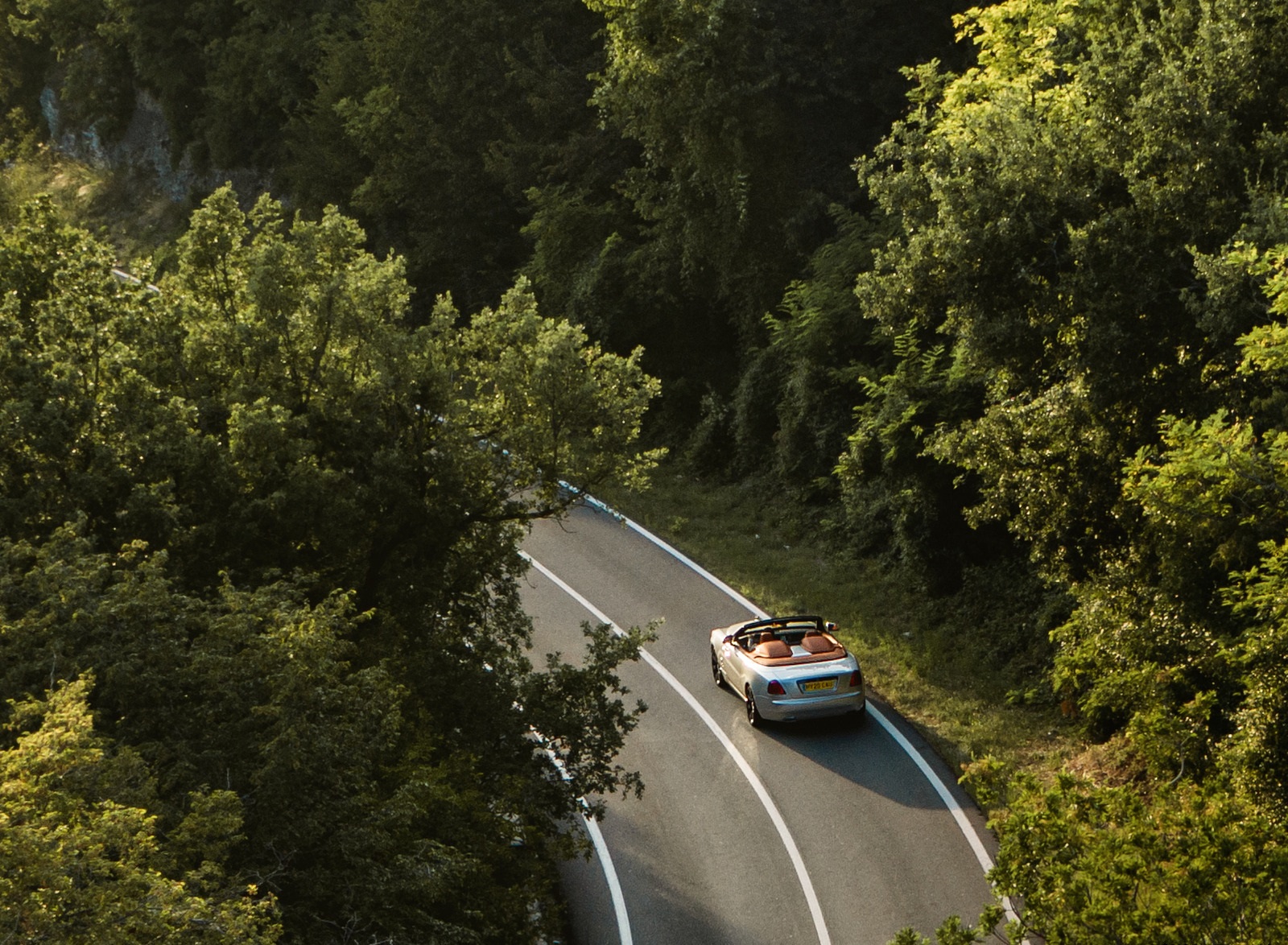 2020 Rolls-Royce Dawn Silver Bullet Rear Three-Quarter Wallpapers #6 of 15