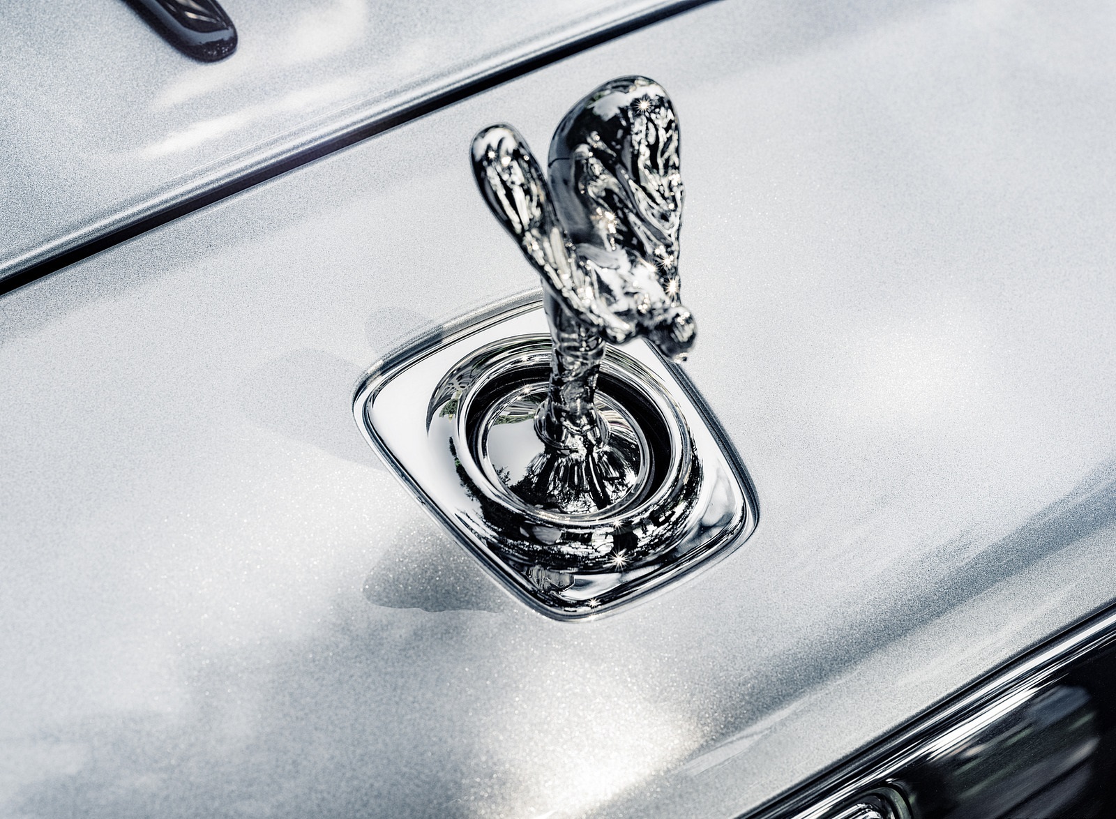 2020 Rolls-Royce Dawn Silver Bullet Spirit of Ecstasy Wallpapers #9 of 15