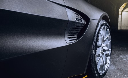 2021 Aston Martin Vantage 007 Edition Detail Wallpapers 450x275 (10)