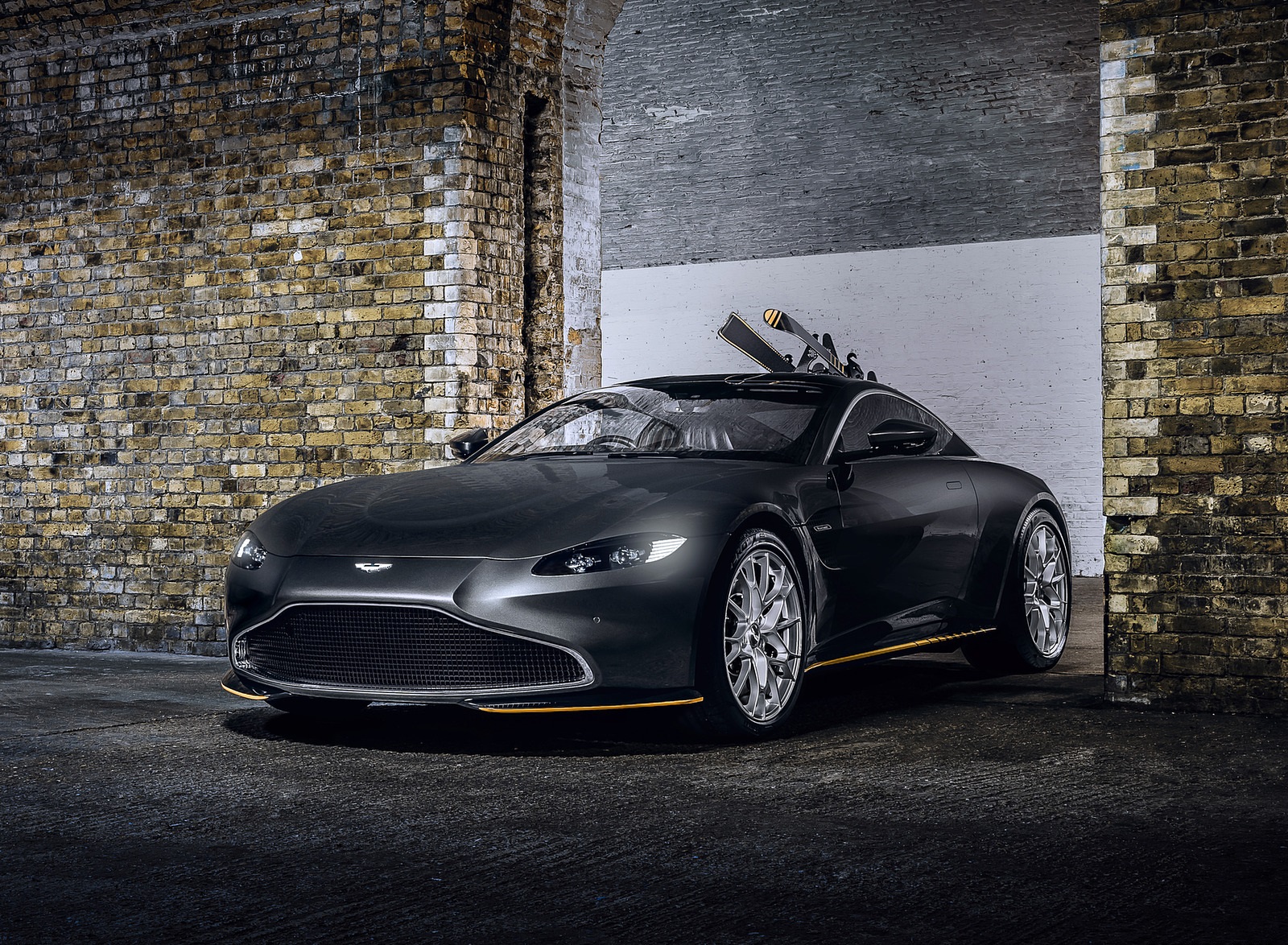 2021 Aston Martin Vantage 007 Edition Front Three-Quarter Wallpapers (1). Download Wallpaper