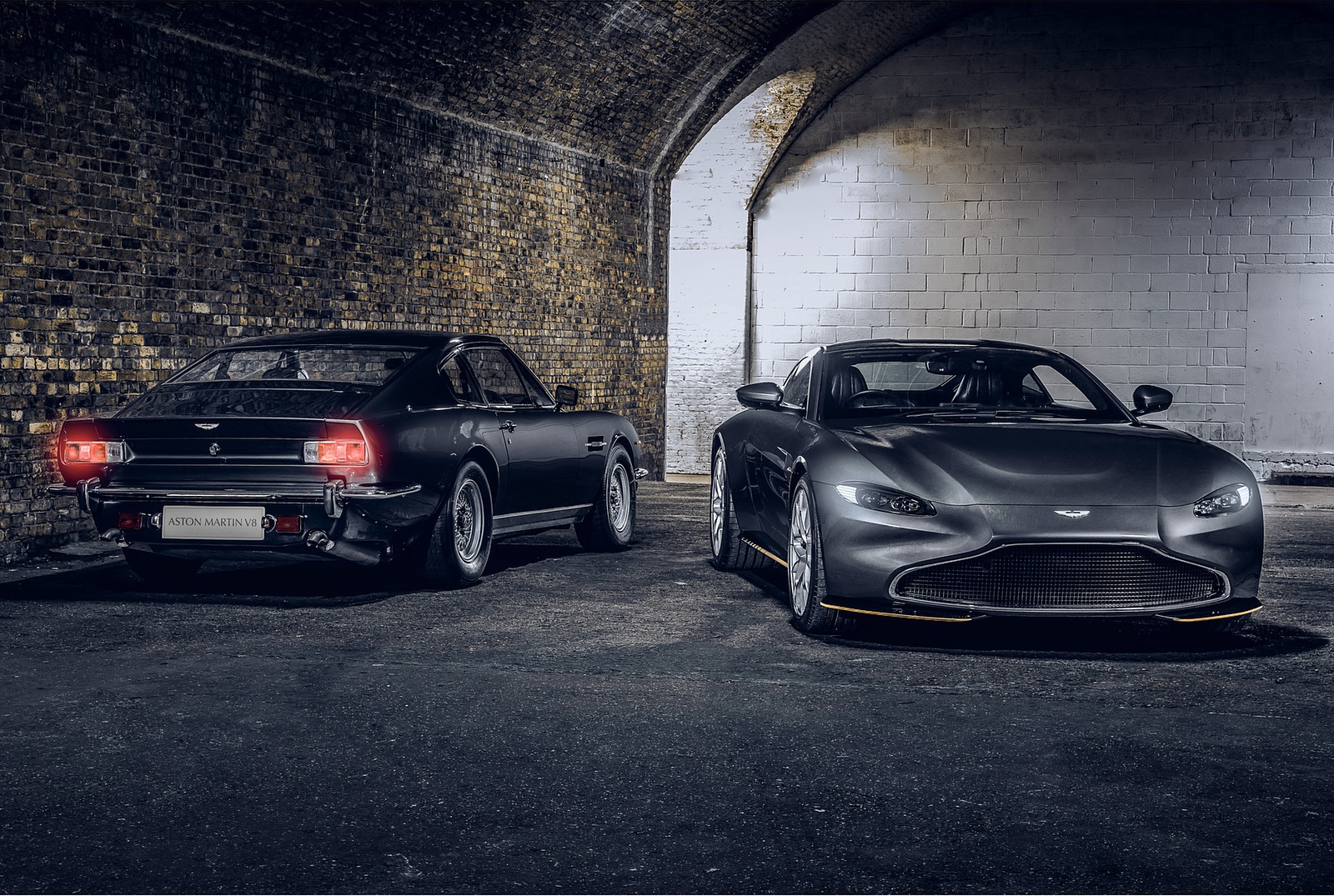 2021 Aston Martin Vantage 007 Edition Front Wallpapers (3)