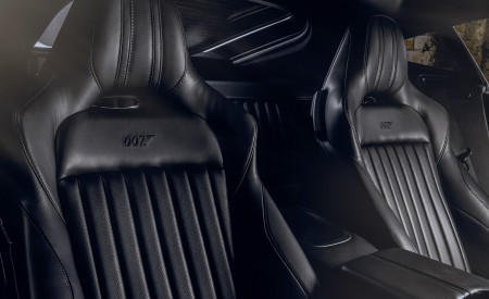 2021 Aston Martin Vantage 007 Edition Interior Seats Wallpapers 450x275 (13)