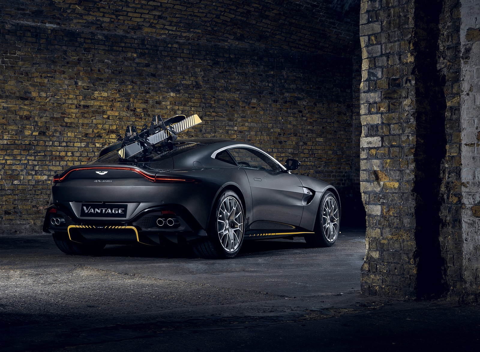 2021 Aston Martin Vantage 007 Edition Rear Three-Quarter Wallpapers #4 of 17