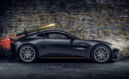 2021 Aston Martin Vantage 007 Edition Side Wallpapers 450x275 (5)