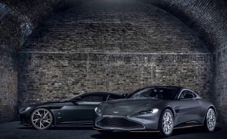 2021 Aston Martin Vantage 007 Edition and DBS Superleggera 007 Edition Wallpapers 450x275 (7)