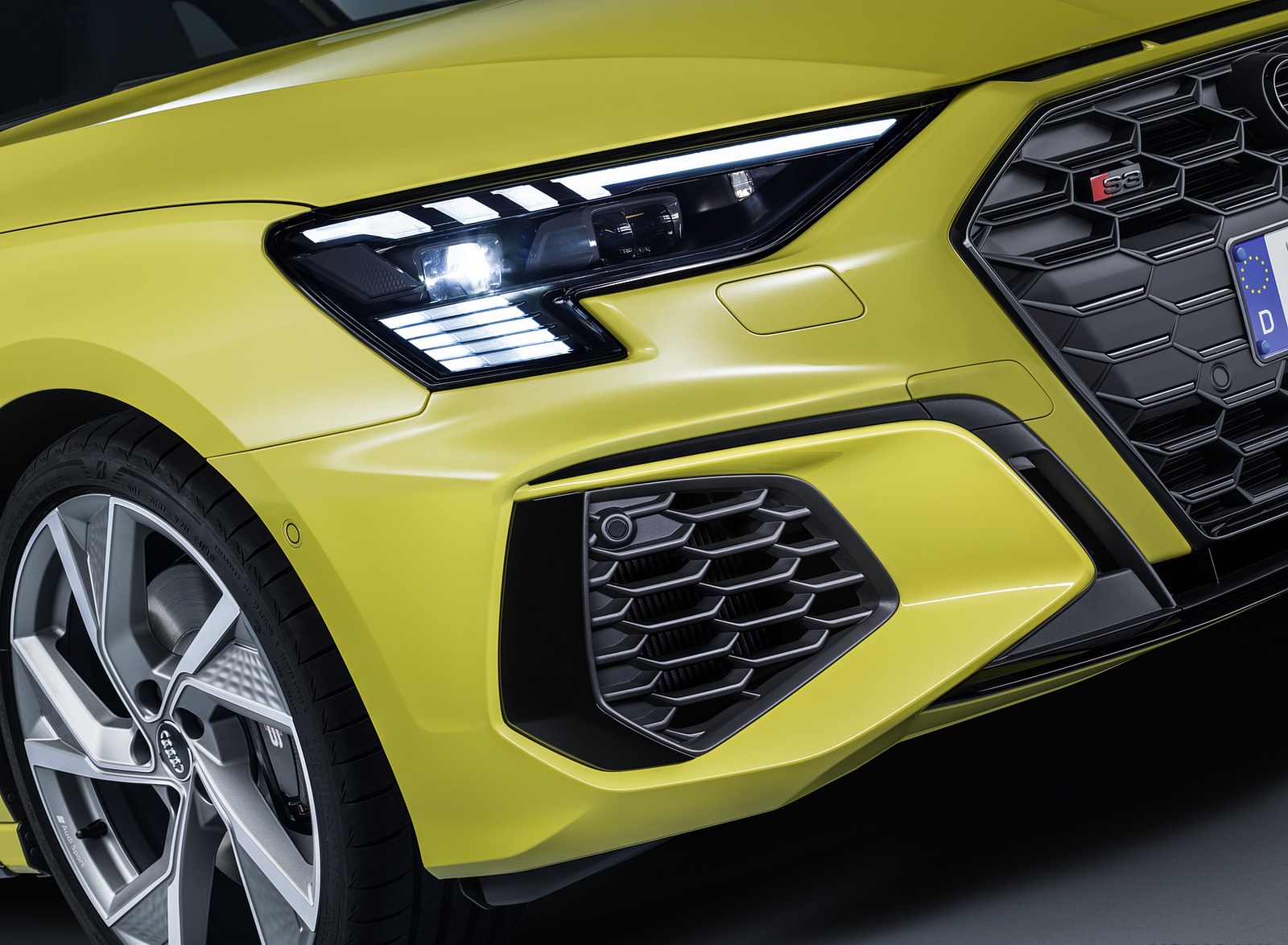 2021 Audi S3 Sportback (Color: Python Yellow) Headlight Wallpapers #29 of 37