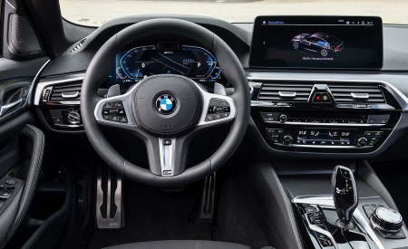 2021 BMW 545e xDrive Interior Cockpit Wallpapers 450x275 (70)