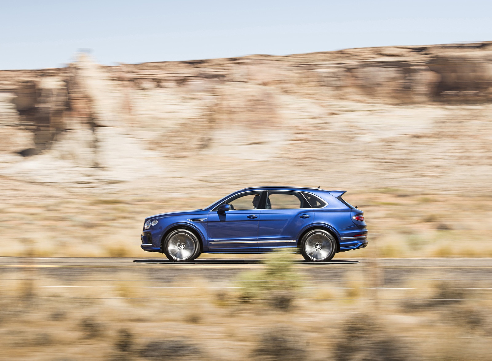 2021 Bentley Bentayga Speed Side Wallpapers #6 of 16