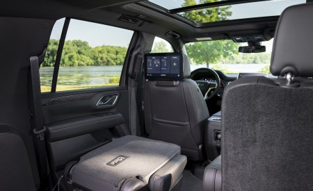 2021 Chevrolet Suburban Z71 Interior Seats Wallpapers 450x275 (23)
