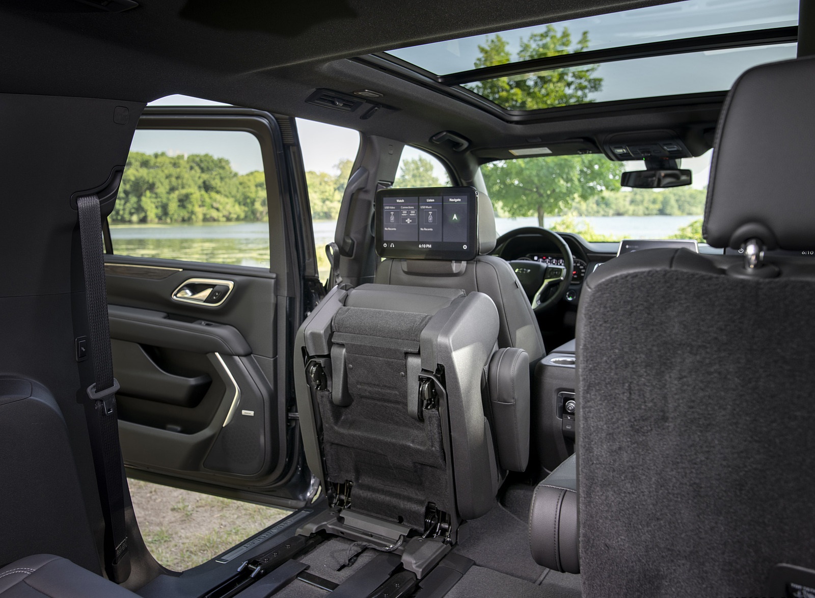 2021 Chevrolet Suburban Z71 Interior Seats Wallpapers #24 of 25