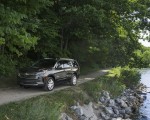 2021 Chevrolet Tahoe High Country Front Three-Quarter Wallpapers 150x120 (8)