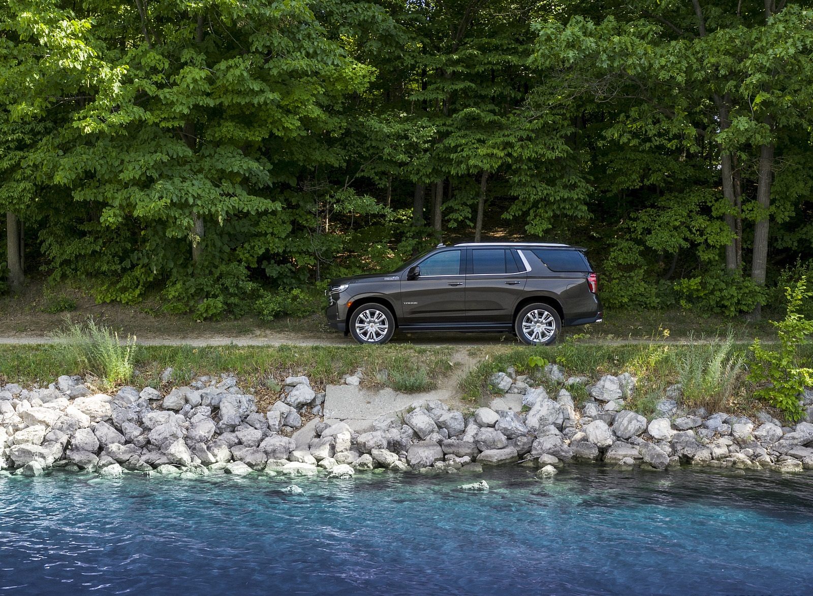 2021 Chevrolet Tahoe High Country Side Wallpapers #13 of 23