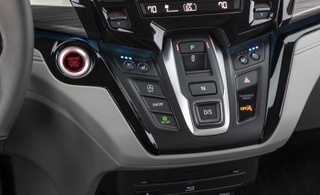 2021 Honda Odyssey Central Console Wallpapers 450x275 (52)
