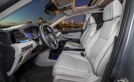 2021 Honda Odyssey Interior Front Seats Wallpapers 450x275 (83)