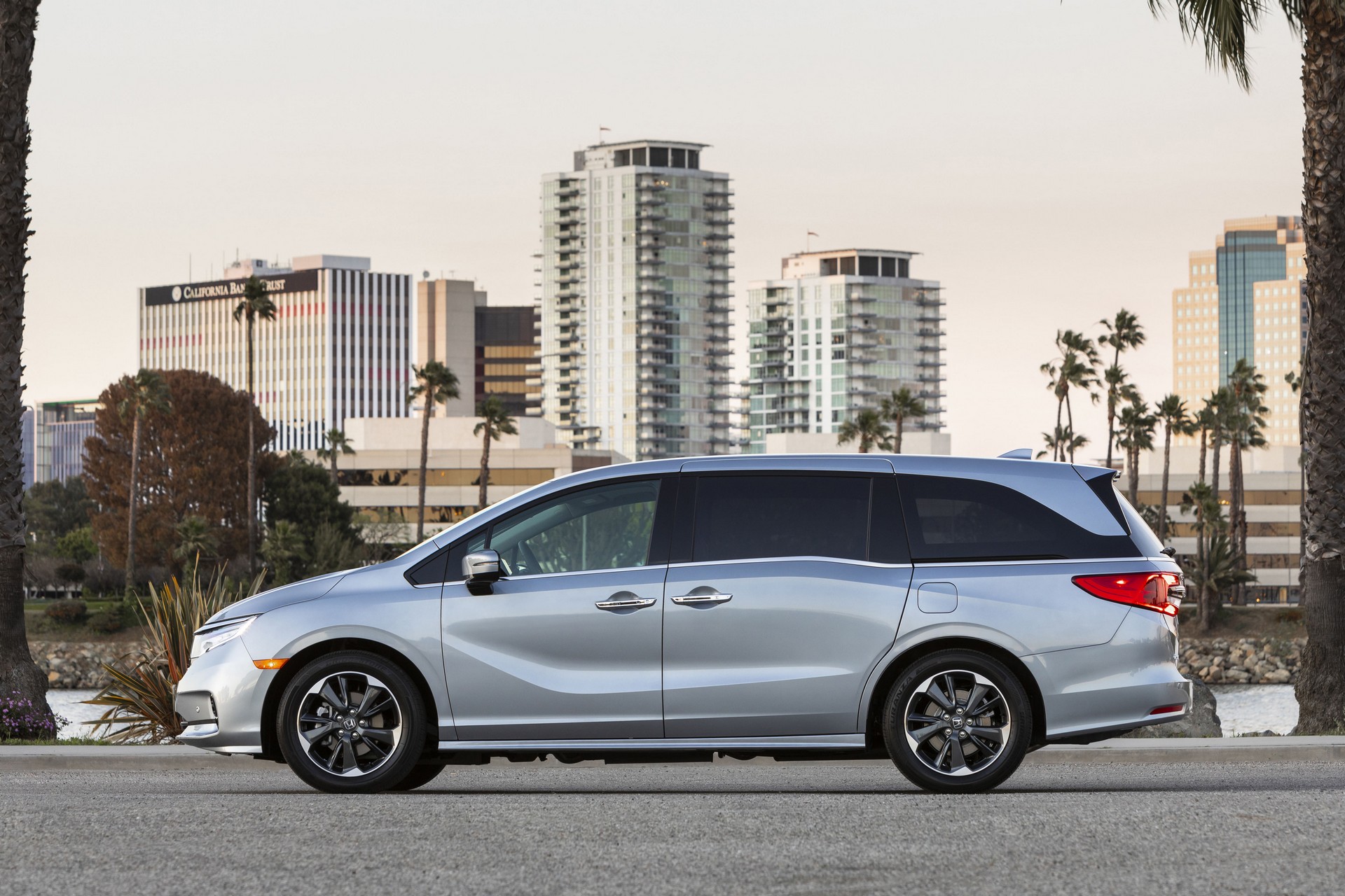 2021 Honda Odyssey Side Wallpapers #25 of 113