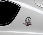 2021 Maserati Levante Trofeo Badge Wallpapers 150x120 (11)