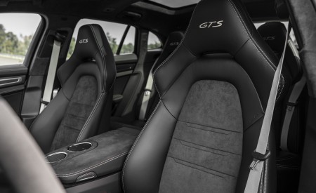 2021 Porsche Panamera GTS Sport Turismo (Color: Crayon) Interior Front Seats Wallpapers 450x275 (61)