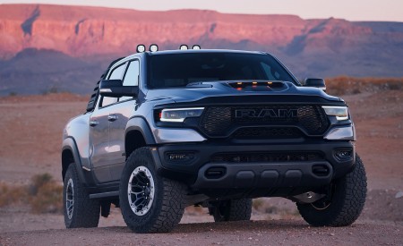 2021 Ram 1500 TRX Launch Edition Front Wallpapers 450x275 (8)