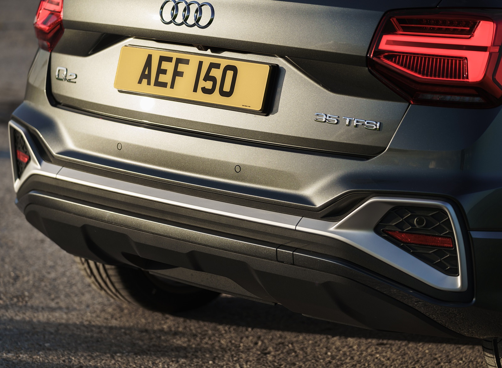 2021 Audi Q2 35 TFSI (UK-Spec) Detail Wallpapers  #145 of 196