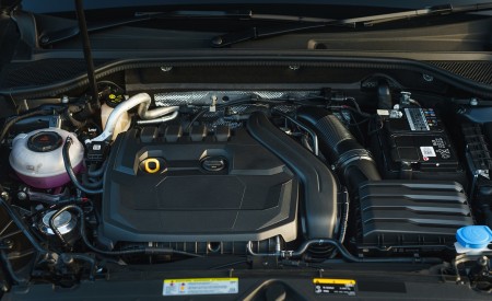 2021 Audi Q2 35 TFSI (UK-Spec) Engine Wallpapers 450x275 (155)