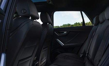 2021 Audi Q2 35 TFSI (UK-Spec) Interior Rear Seats Wallpapers 450x275 (190)