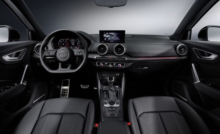 2021 Audi Q2 Interior Cockpit Wallpapers 450x275 (57)