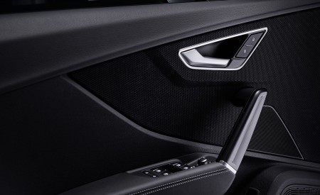 2021 Audi Q2 Interior Detail Wallpapers 450x275 (62)