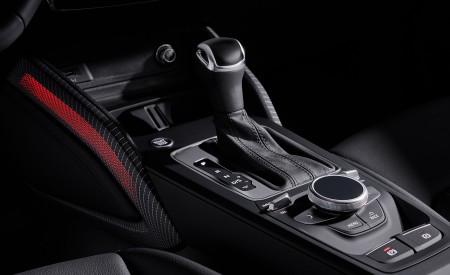 2021 Audi Q2 Interior Detail Wallpapers  450x275 (61)