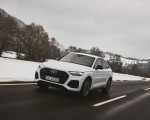 2021 Audi Q5 Sportback (Color: Glacier White) Front Three-Quarter Wallpapers  150x120