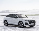 2021 Audi Q5 Sportback (Color: Glacier White) Front Three-Quarter Wallpapers  150x120 (9)