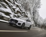 2021 Audi Q5 Sportback (Color: Glacier White) Front Three-Quarter Wallpapers  150x120 (4)