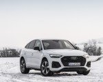 2021 Audi Q5 Sportback (Color: Glacier White) Front Three-Quarter Wallpapers  150x120 (10)