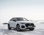 2021 Audi Q5 Sportback (Color: Glacier White) Front Three-Quarter Wallpapers 150x120 (12)