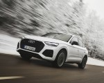 2021 Audi Q5 Sportback (Color: Glacier White) Front Three-Quarter Wallpapers 150x120 (1)