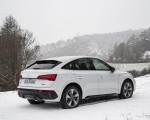 2021 Audi Q5 Sportback (Color: Glacier White) Rear Three-Quarter Wallpapers  150x120 (19)